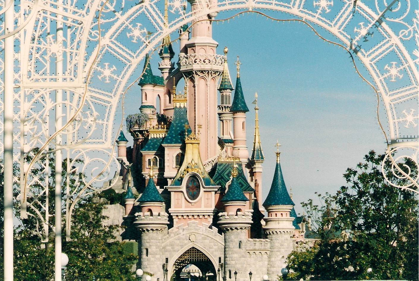 DISNEYLAND