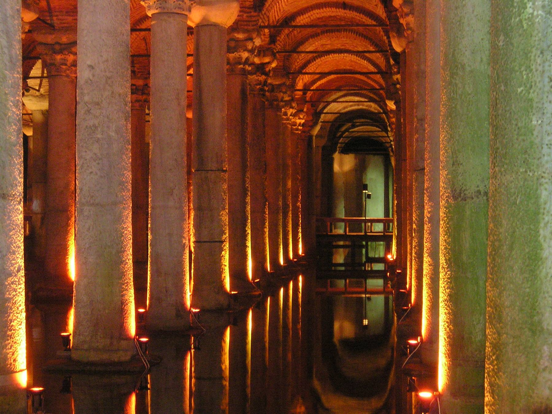LE CISTERNE DI ISTANBUL