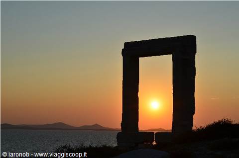 Tramonto a la Portara