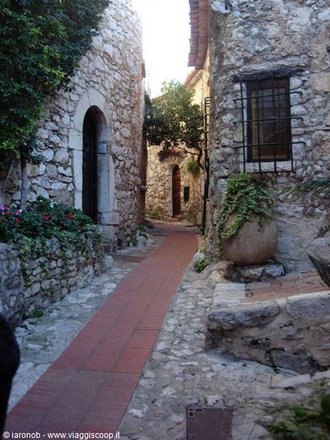 Eze