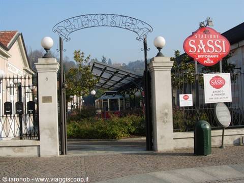 La Stazione per Superga