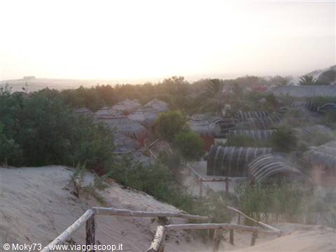 Accampamento nell'Oasi di Zaafrane