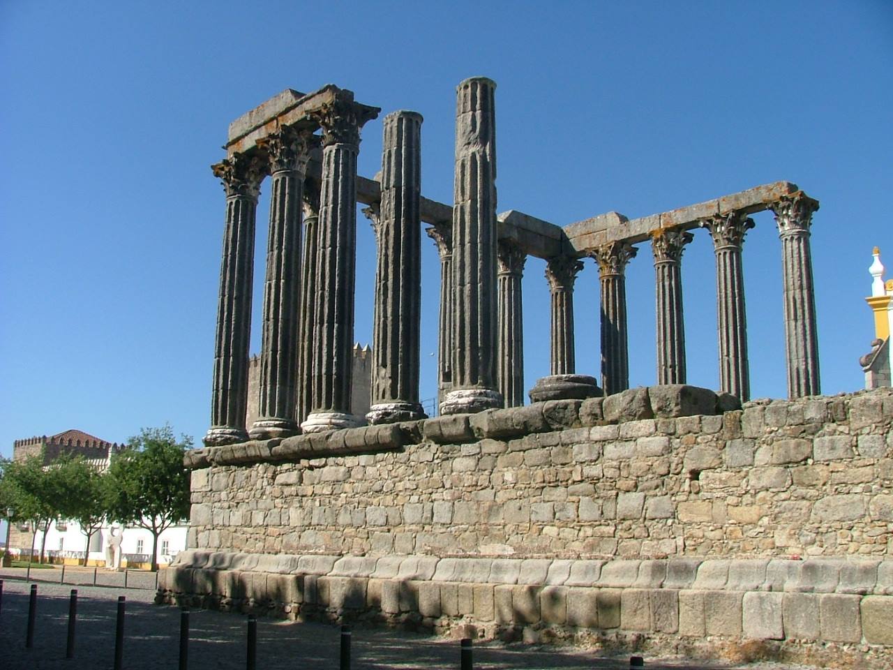 Evora: Tempio romano