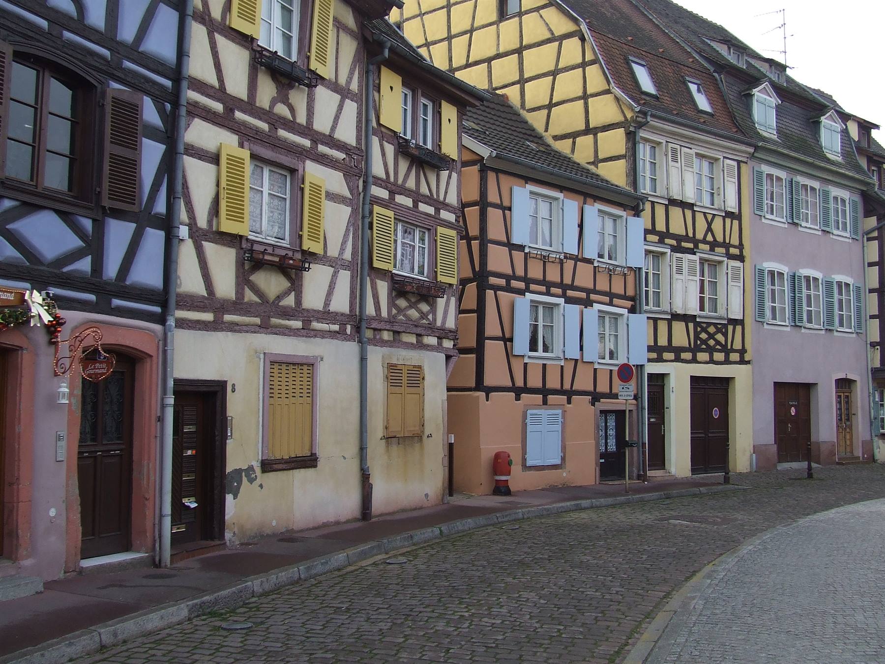 COLMAR - Tipiche casette a graticcio