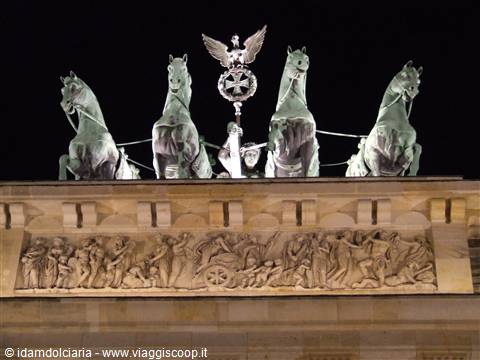 BERLINO - Porta di Brandeburgo : particolare