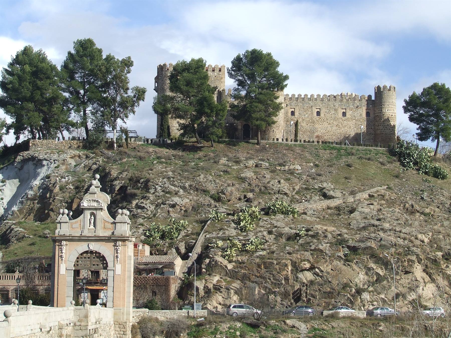 TOLEDO - Puerta de Alcantara
