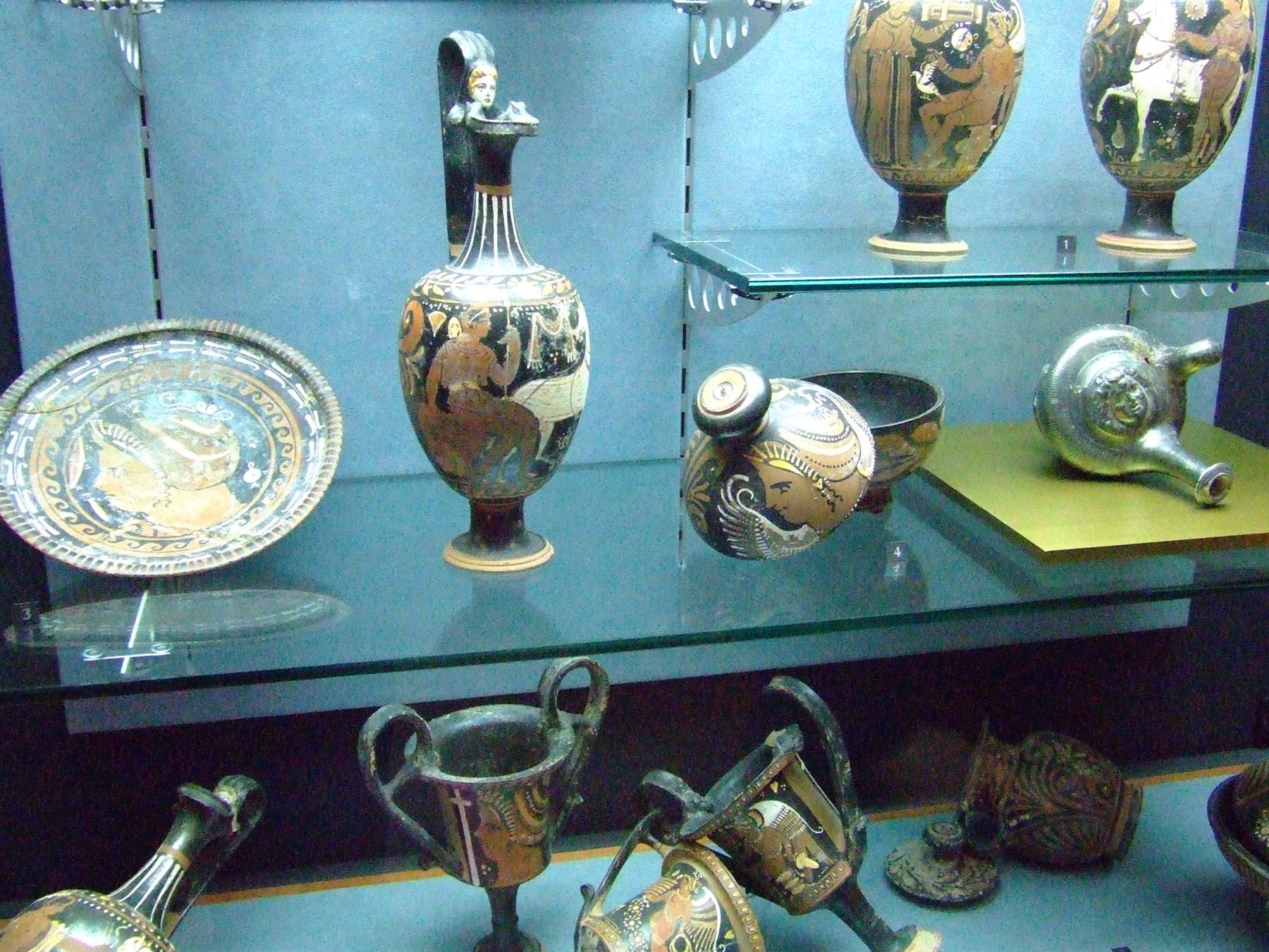 MELFI - Museo Archeologico