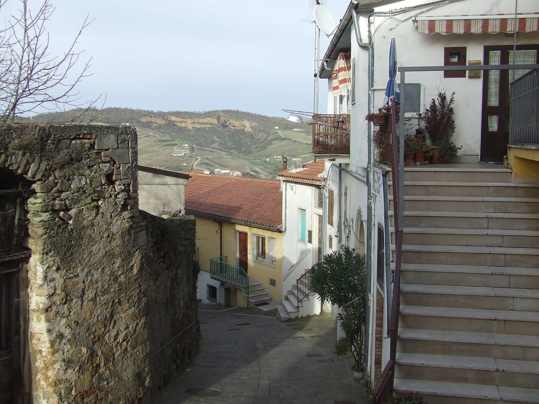 RUVO del MONTE - Scorcio