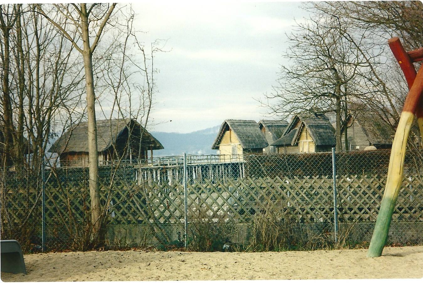 UNTERUHLDINGEN- Palafitte