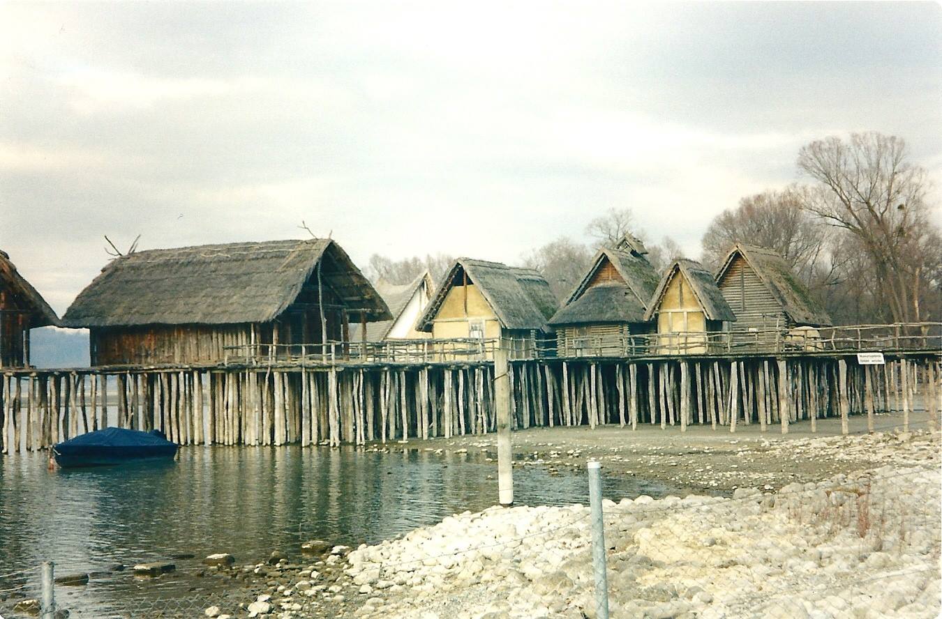 UNTERUHLDINGEN- Palafitte