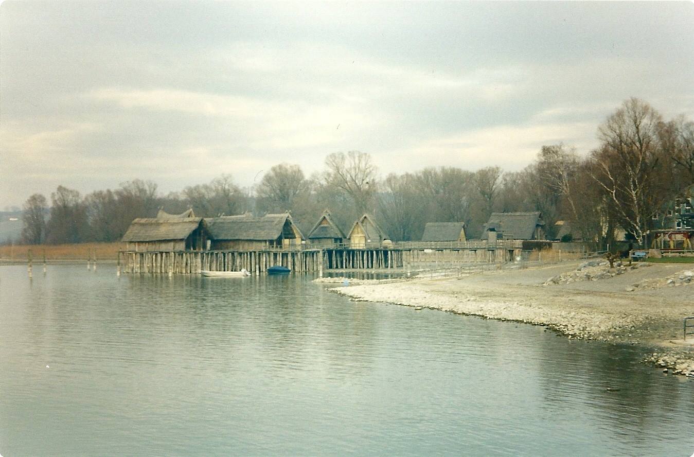 UNTERUHLDINGEN- Palafitte