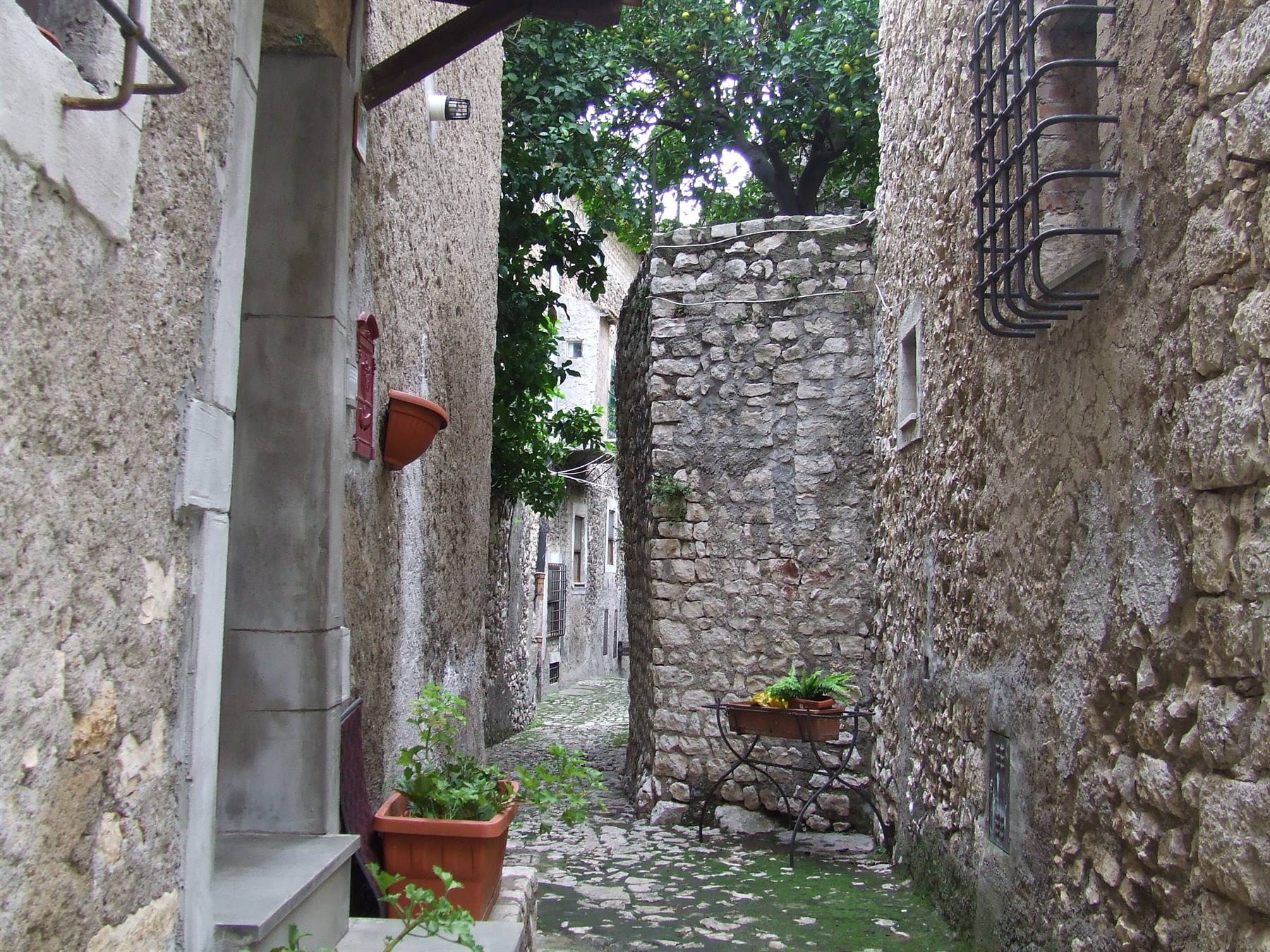 SERMONETA - Centro Storico