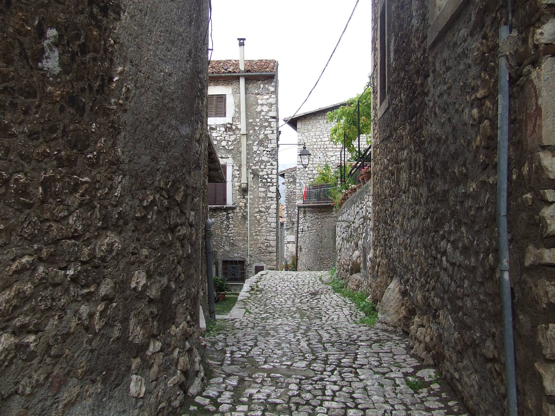 SERMONETA - Centro Storico
