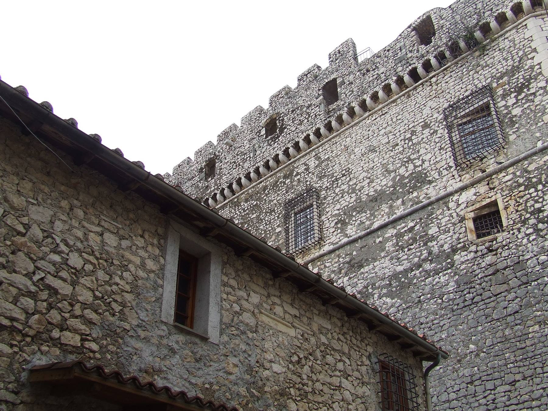 SERMONETA - Castello Caetani