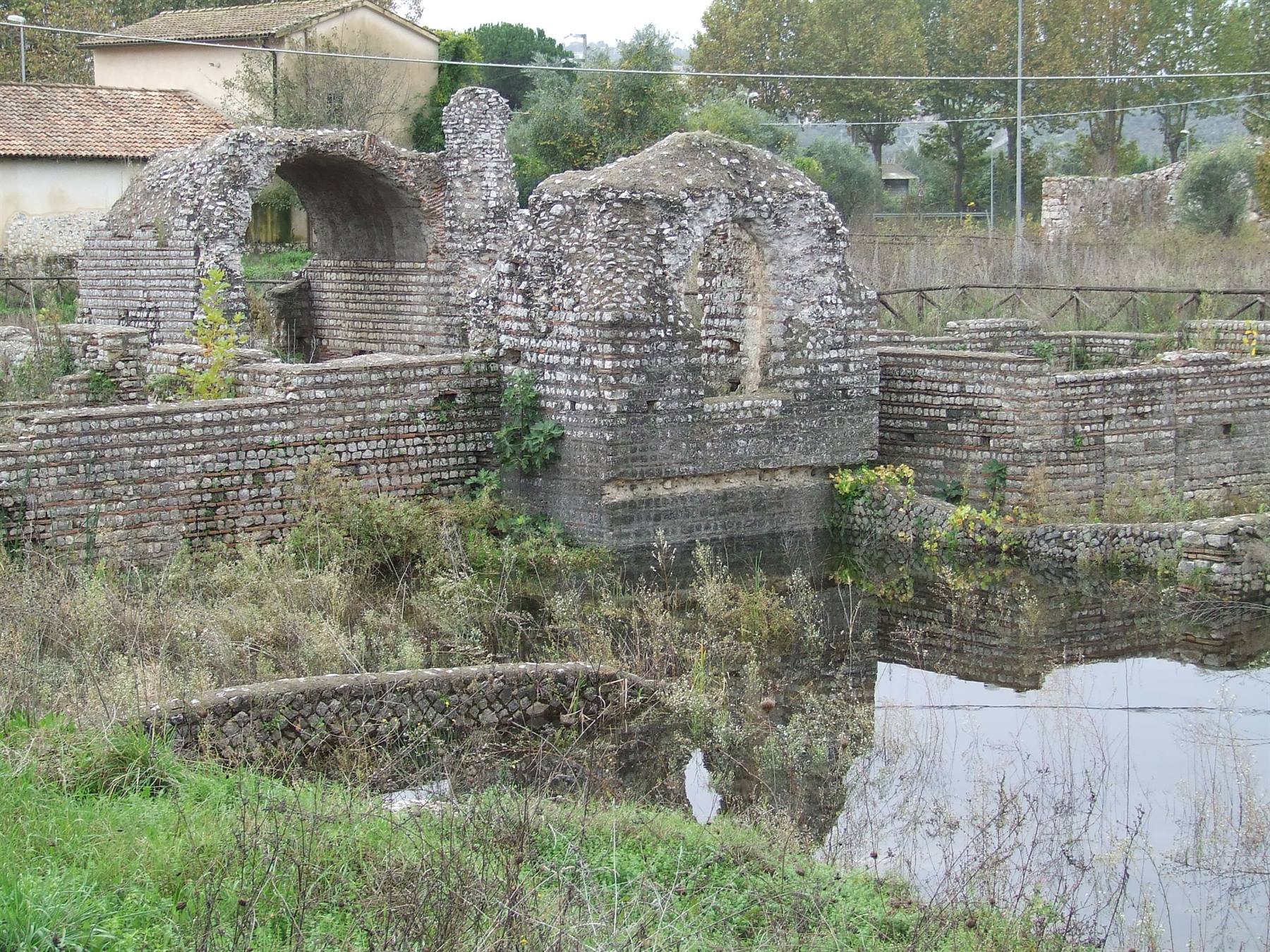 PRIVERNO - Area Archeologica