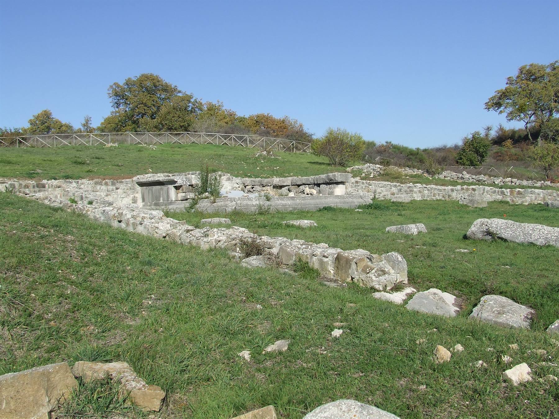 SAN GIOVANNI IN GALDO - Santuario Sannitico (II sec. a.C.)