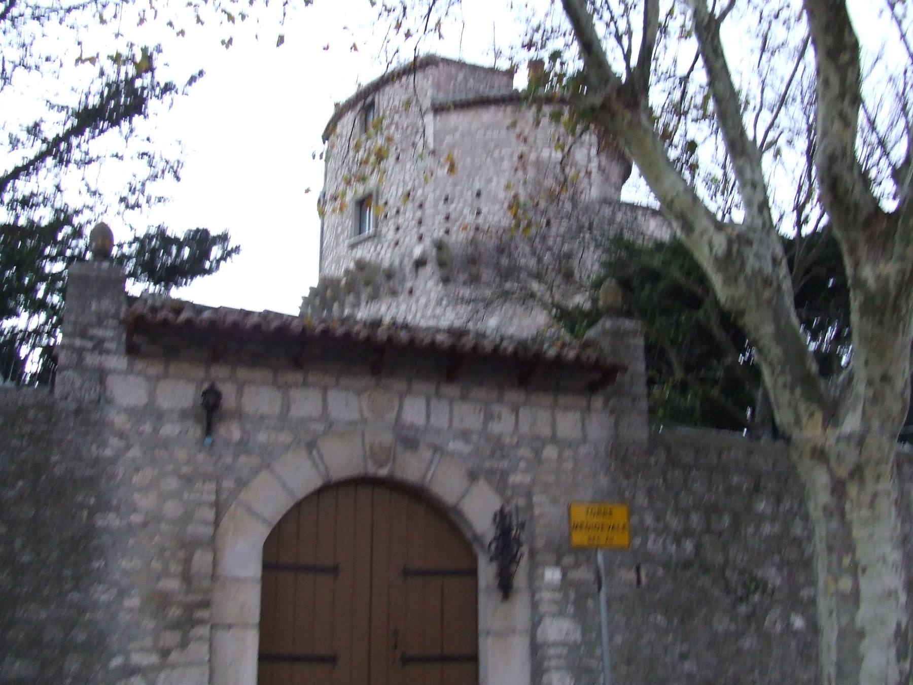 PONTELANDOLFO - Torre Medievale