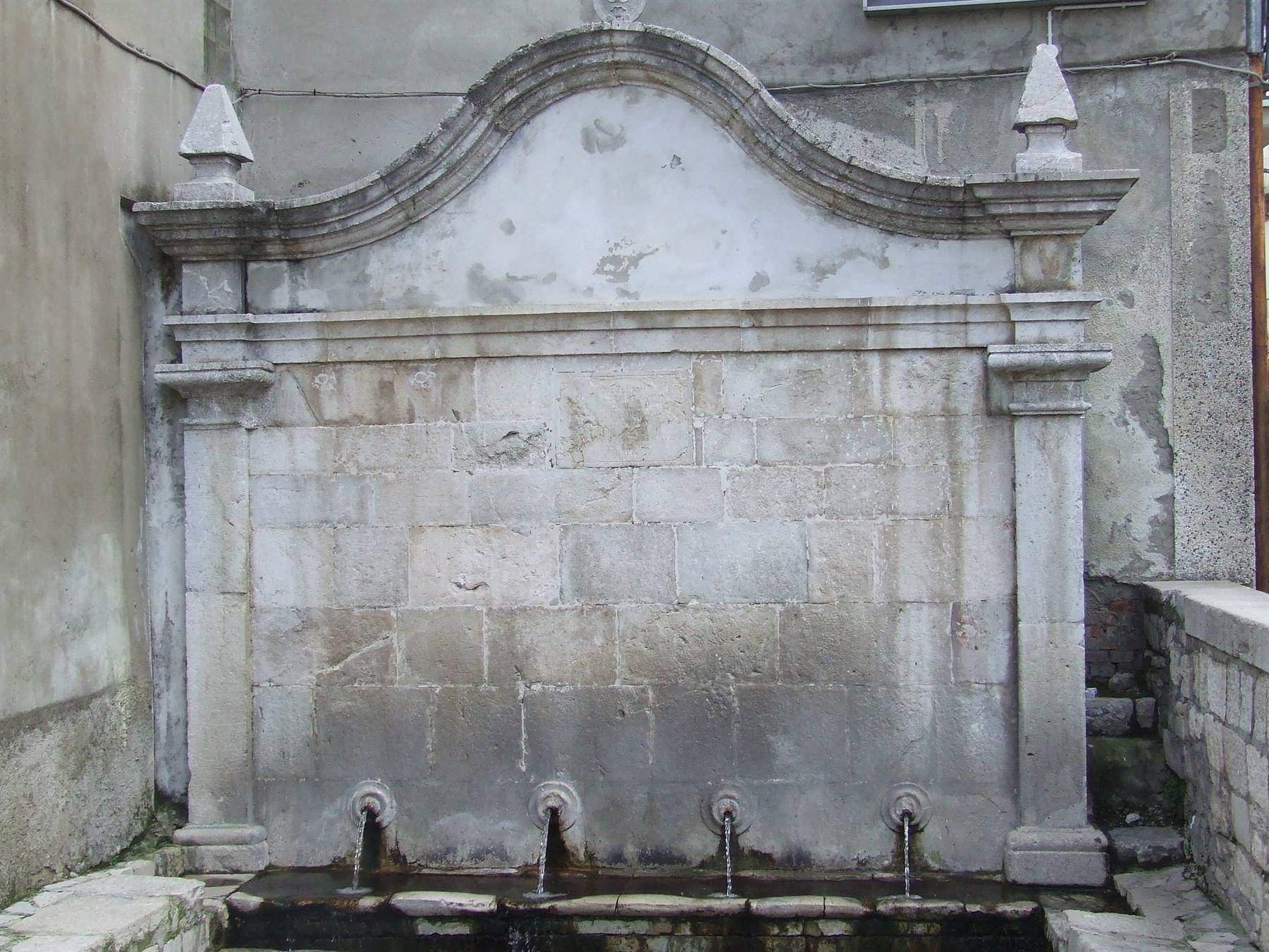 SANT'ANDREA DI CONZA - Centro Storico