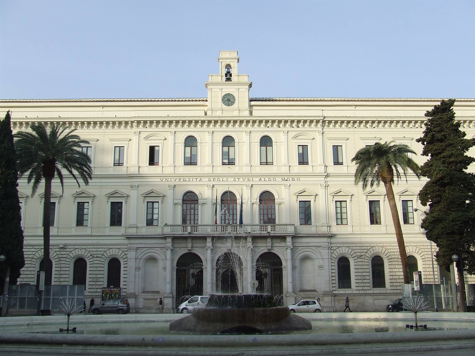 BARI - Palazzo Ateneo