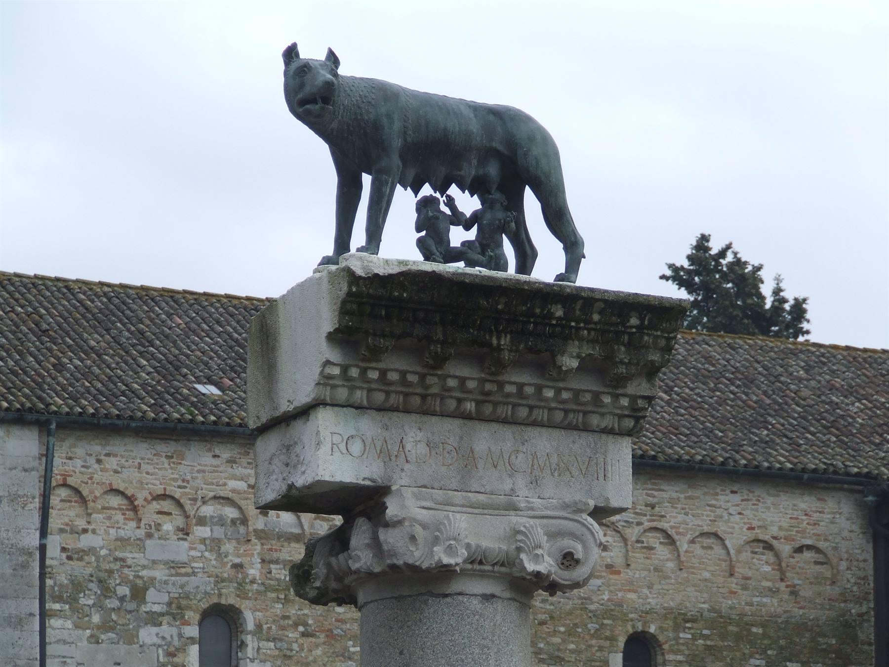 AQUILEIA 