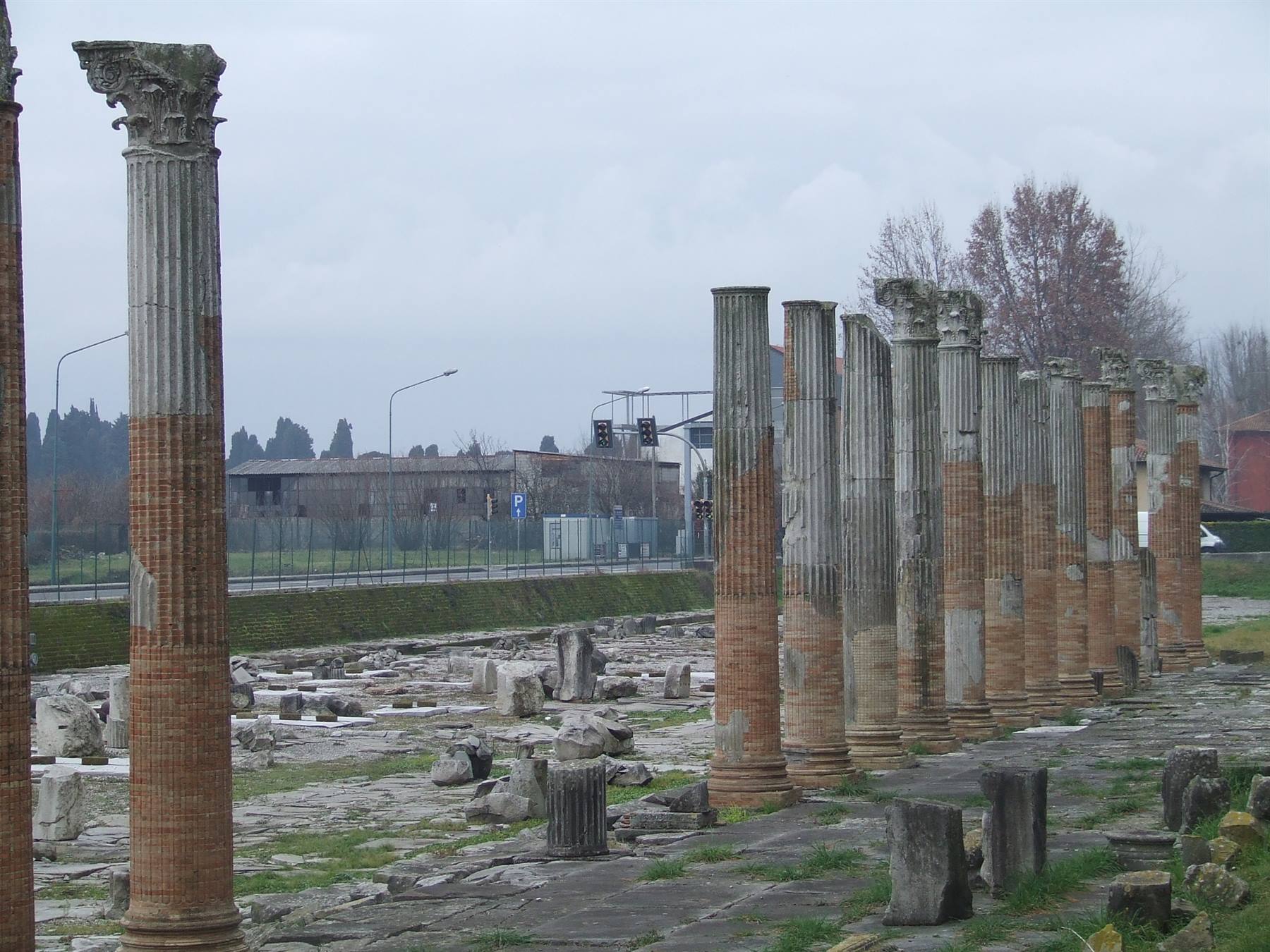 AQUILEIA - Foro Romano