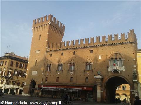 FERRARA - Palazzo Comunale