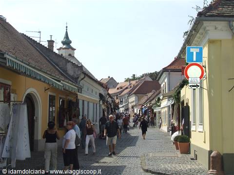 SZENTENDRE - una via del centro