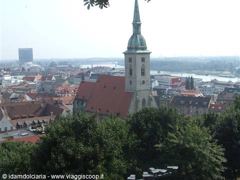 BRATISLAVA - La Cattedrale di S. Martino