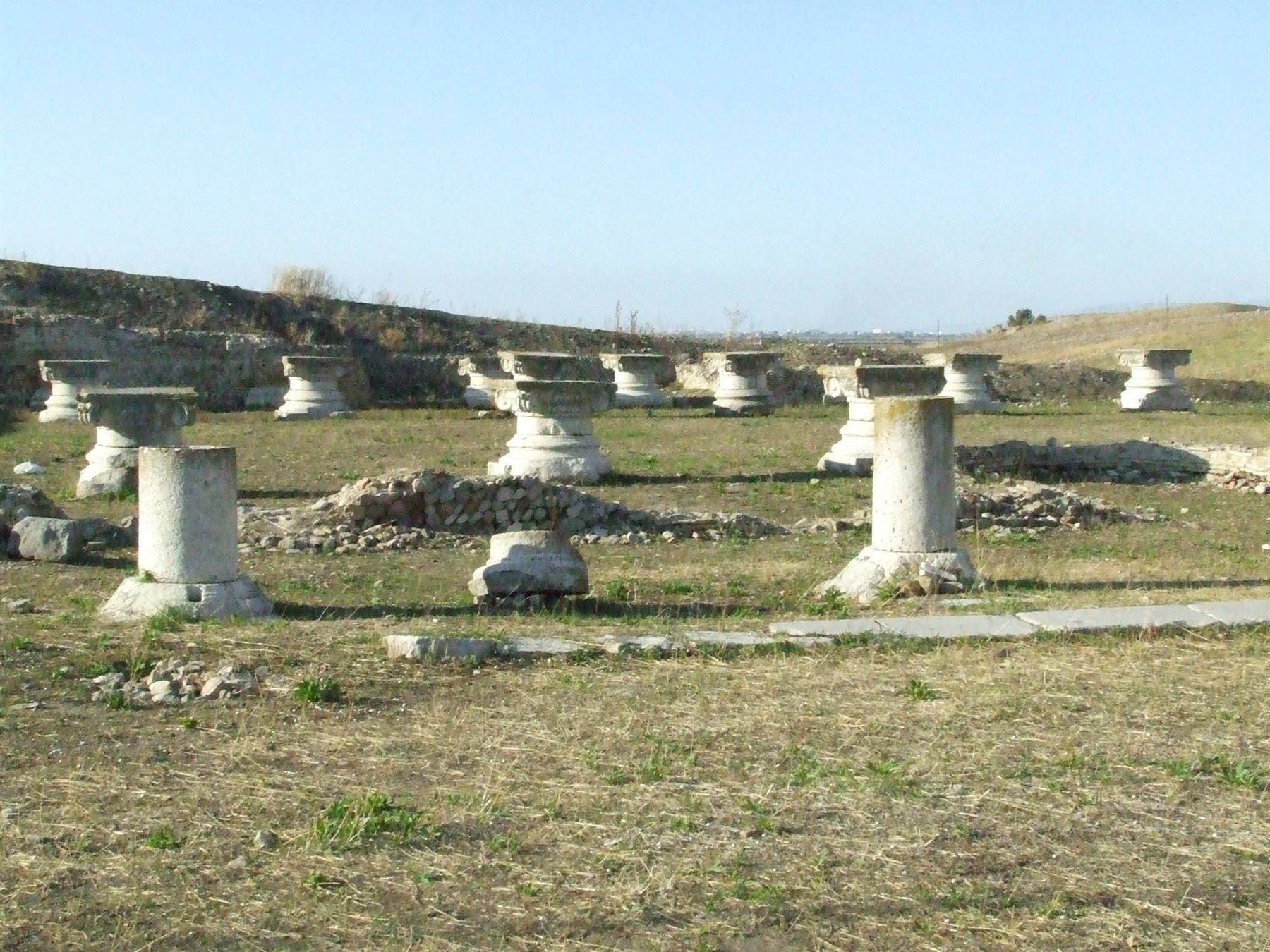 HERDONIA - Capitelli
