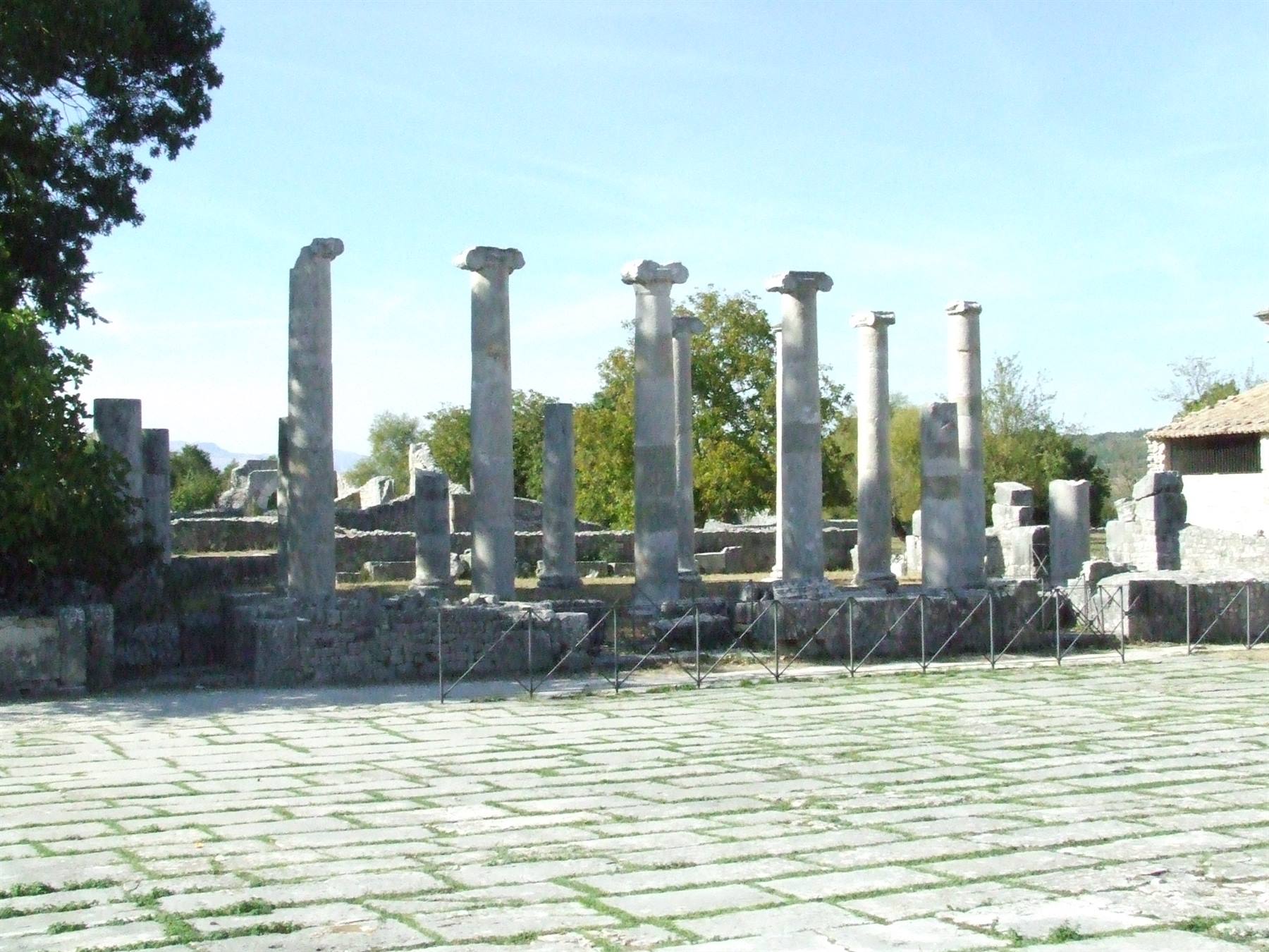 SAEPINUM - Basilica