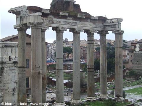 ROMA - Foro : Tempio di Saturno