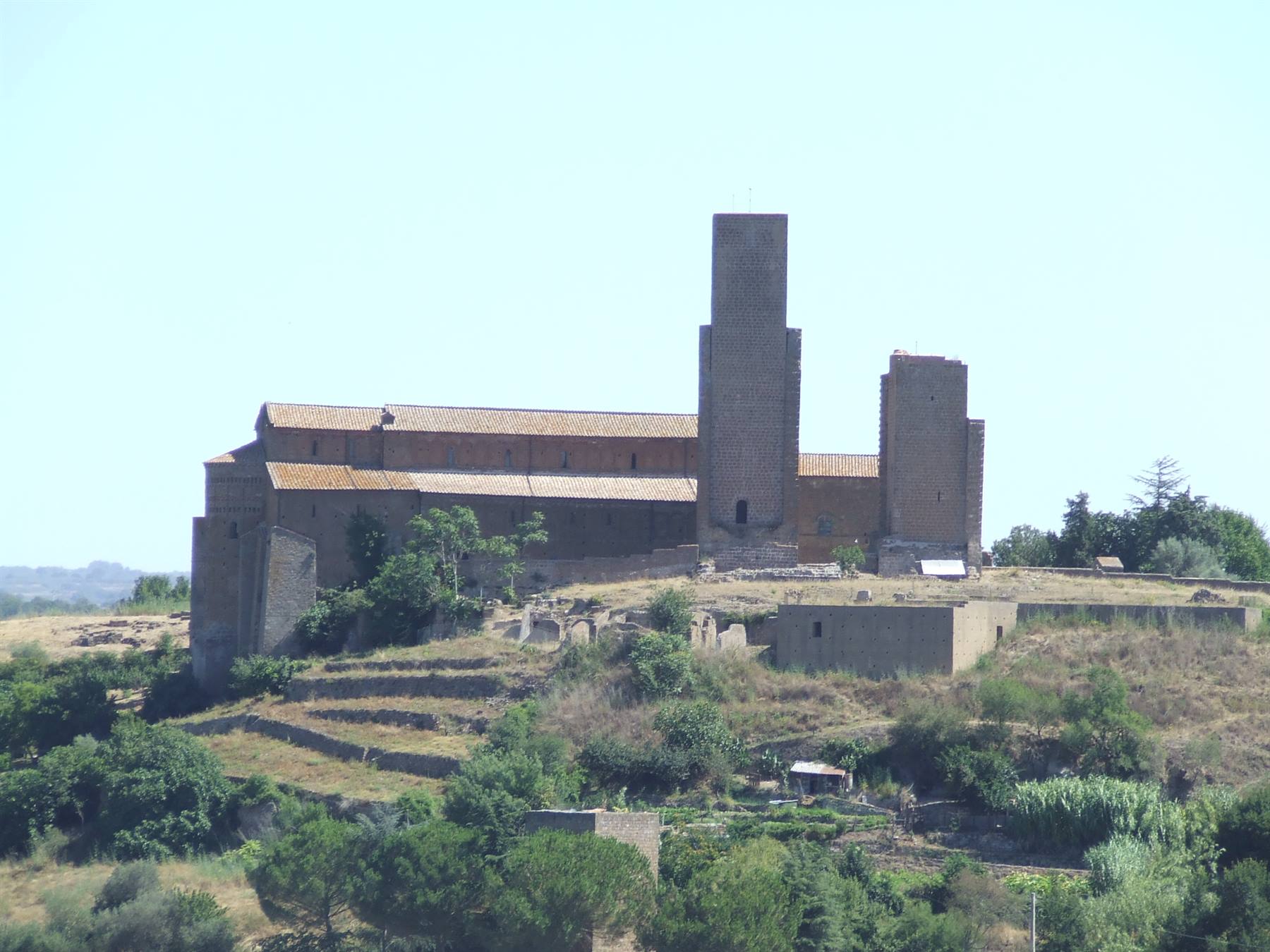 TUSCANIA