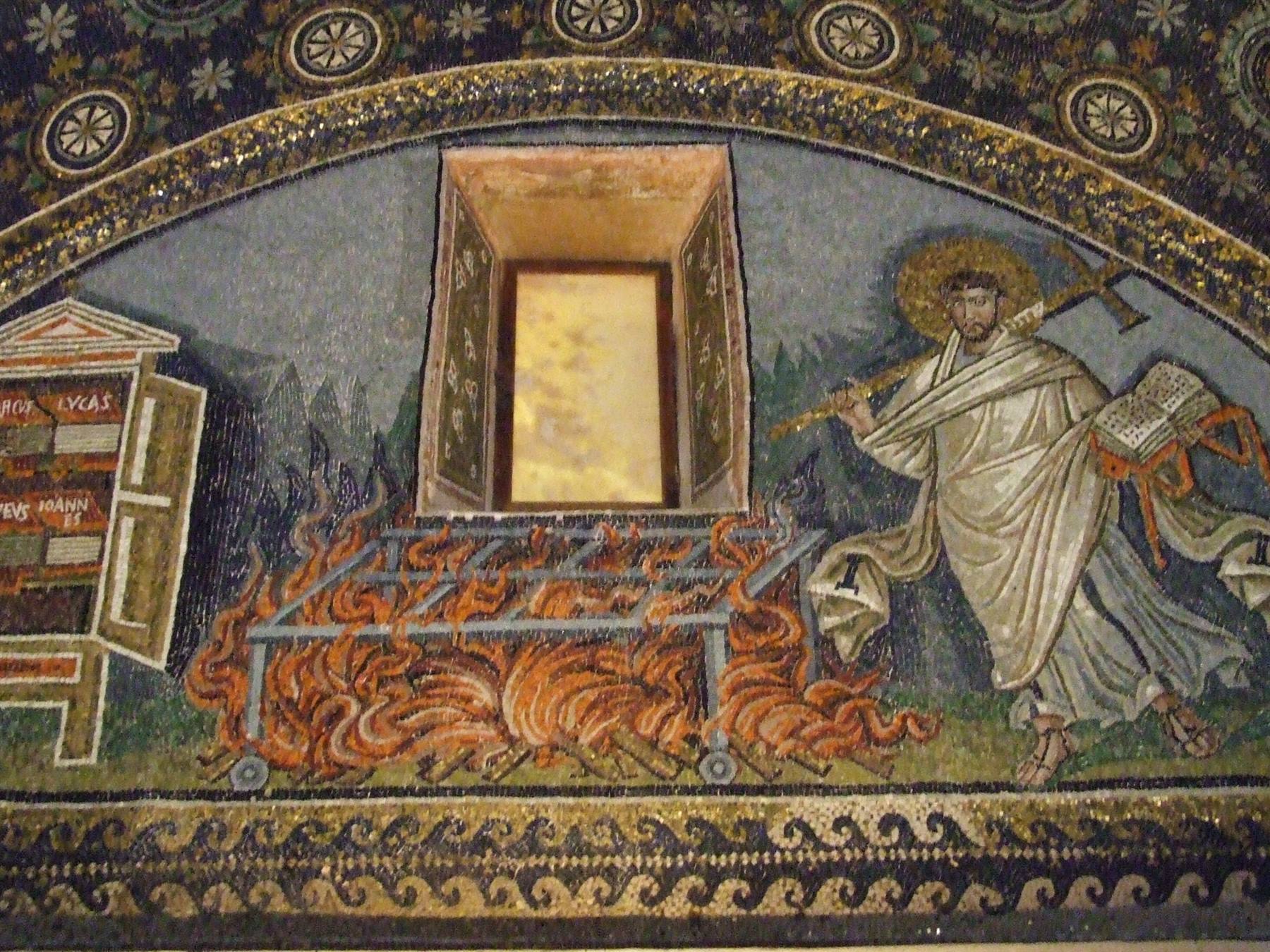 RAVENNA - Mausoleo di Galla Placidia : particolare dell'interno