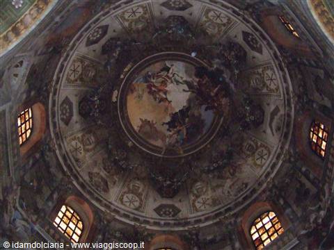 RAVENNA - Cupola di San Vitale