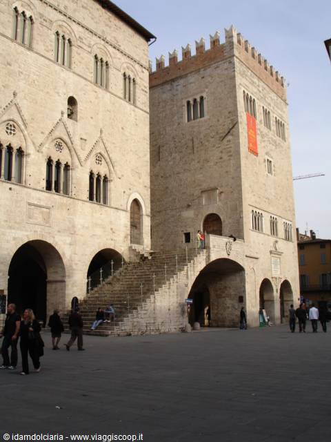 TODI - Il Palazzo Comunale