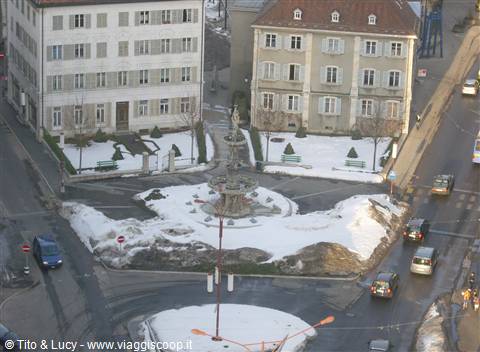 Fontana delle tartarughe (La Chaux de Fonds)