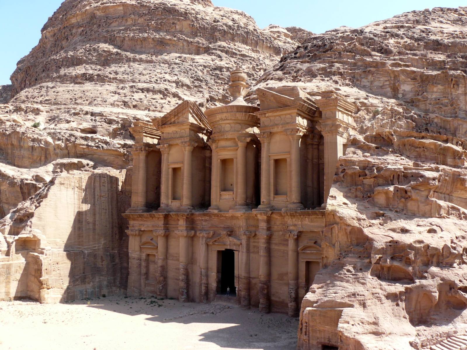 Petra Monastero