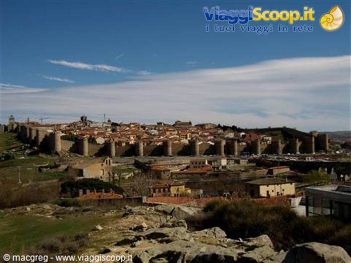 Avila da Los Quatro Postes