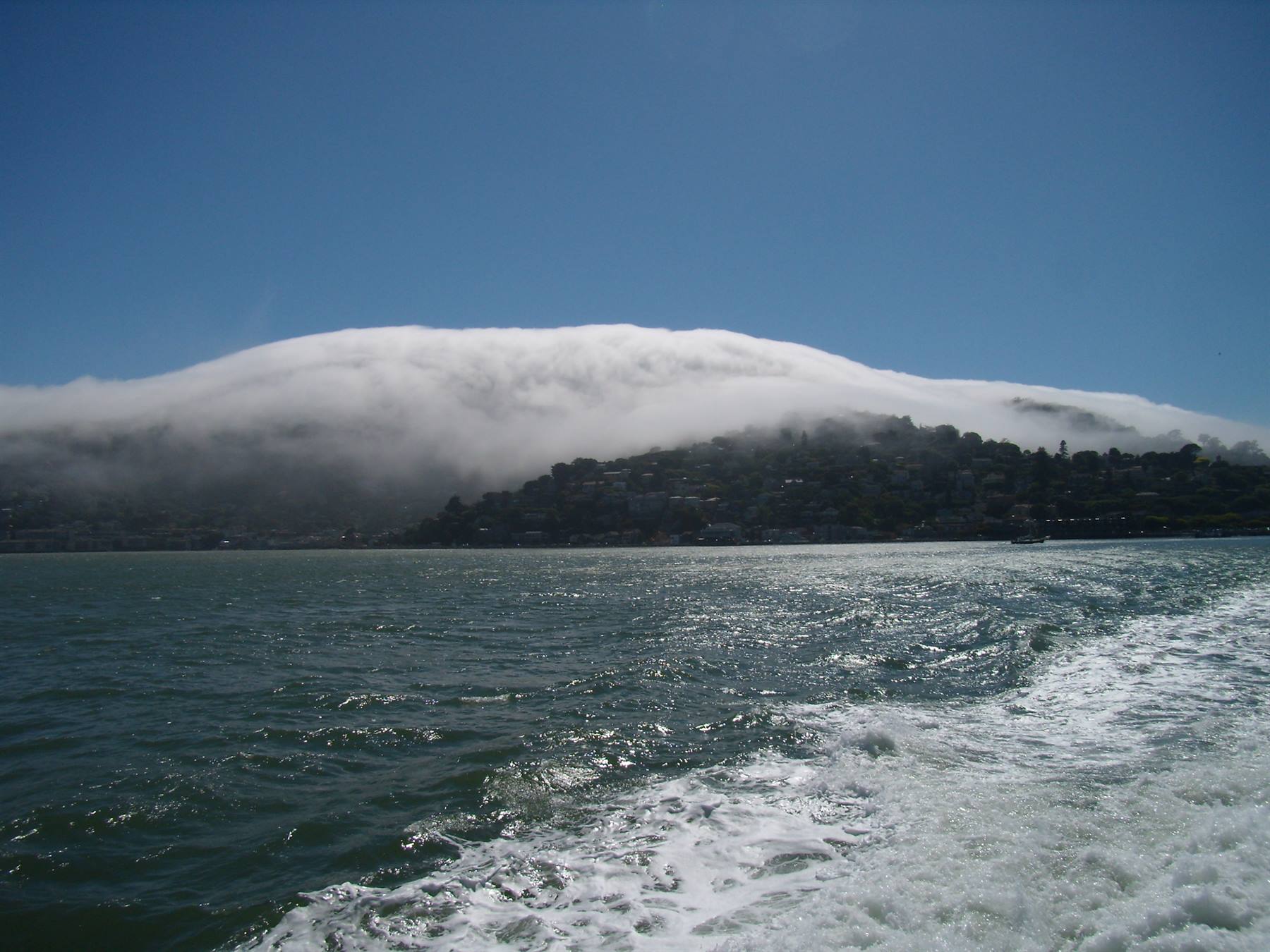 Sausalito inghiottito dalla nebbia