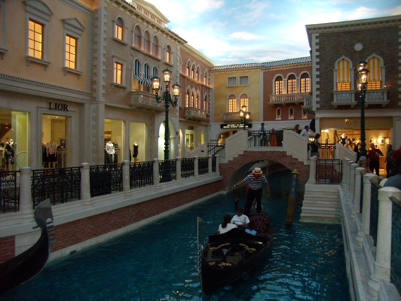Venetian 