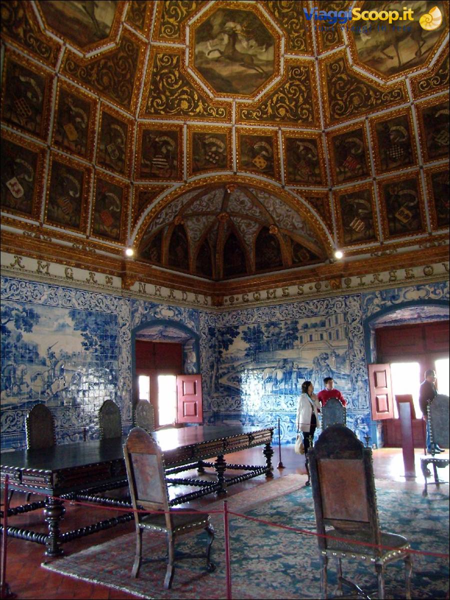 Palacio Nacional de Sintra, Sala dos Brasoes