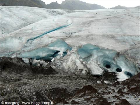 Parco Nazionale di Skaftafell, escursione sul ghiacciaio