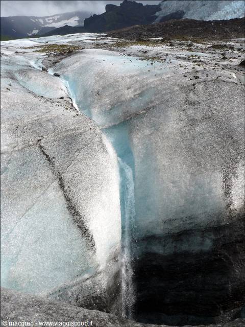 Parco Nazionale di Skaftafell, escursione sul ghiacciaio