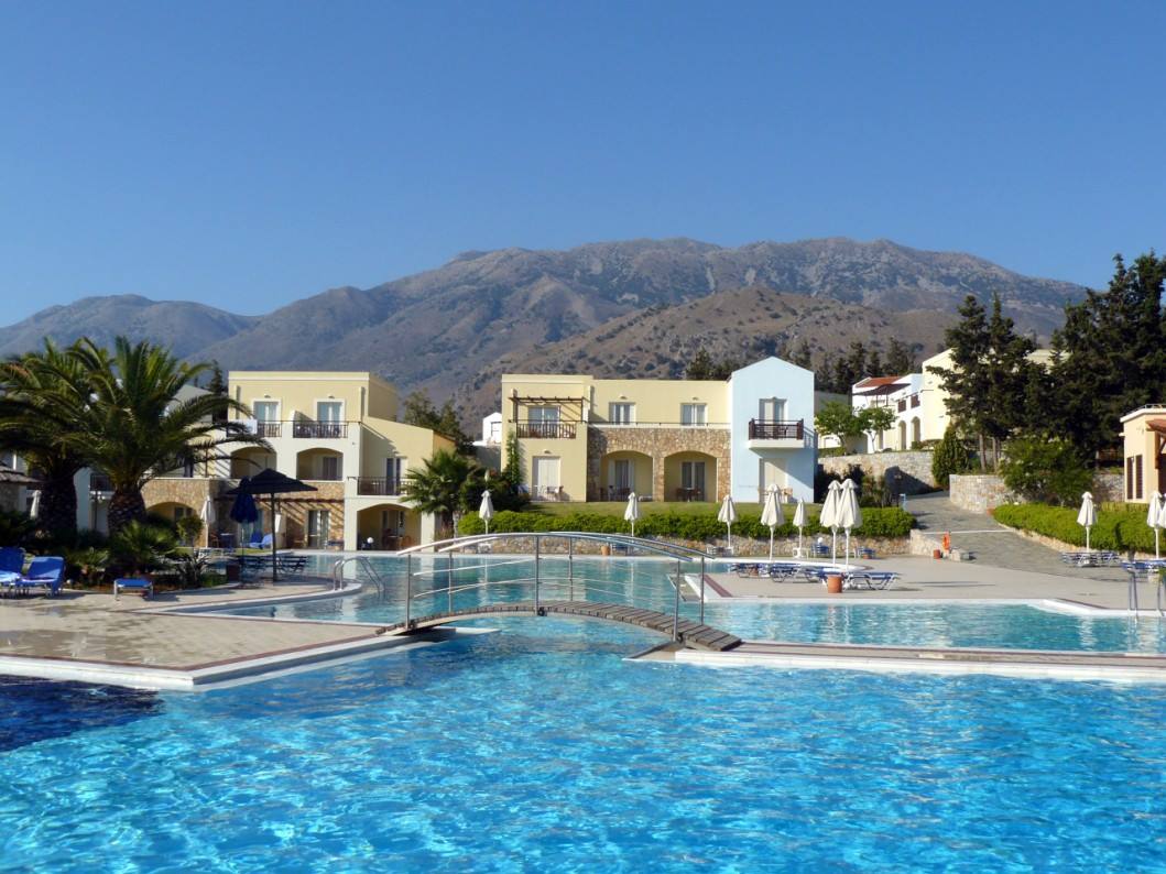 Pilot Beach Resort