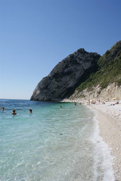 spiaggia delle due sorelle