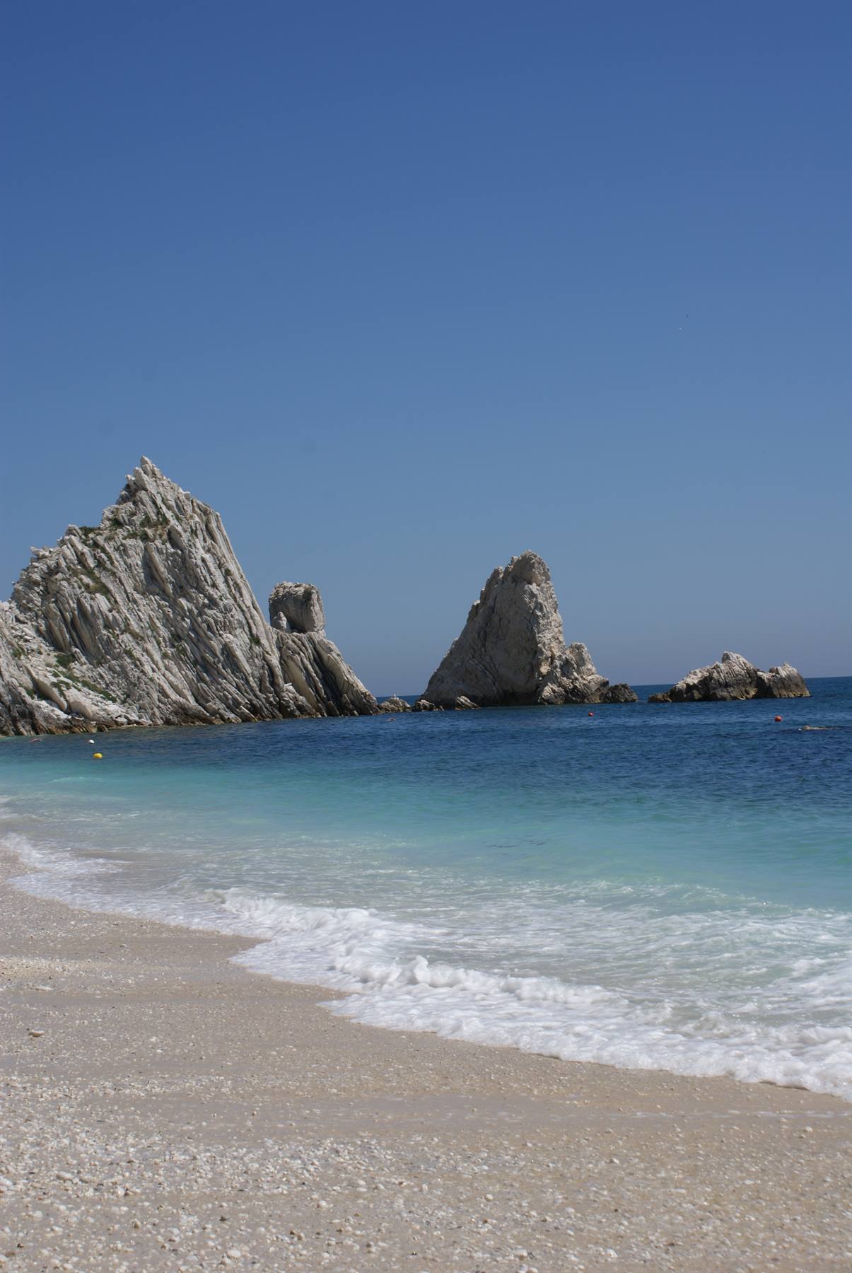 spiaggia delle due sorelle
