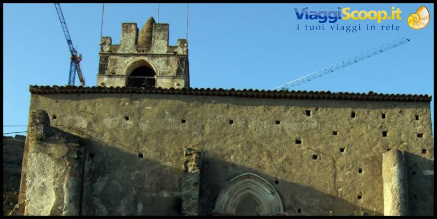 Calatabiano - Chiesa SS Crocifisso (1484) - particolare