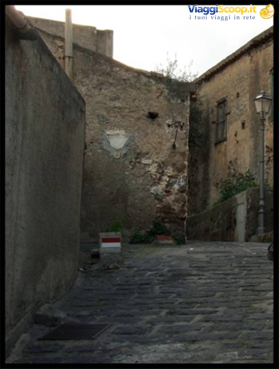 Brolo - Strada del Borgo