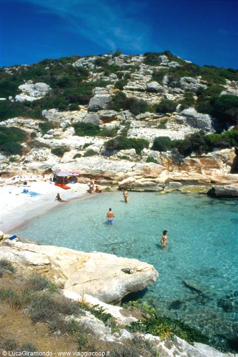 Cala Binidali