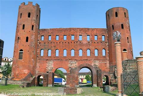 Porta Palatina